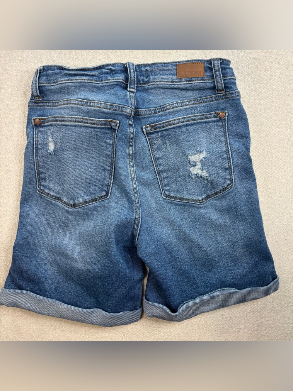 Judy Blue Womens Small Distressed Denim Shorts Mid Rise Cuffed Stretch Jeans - Picture 3 of 8